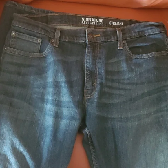 Levi's 38x30 straight leg jeans - Picture 1 of 9
